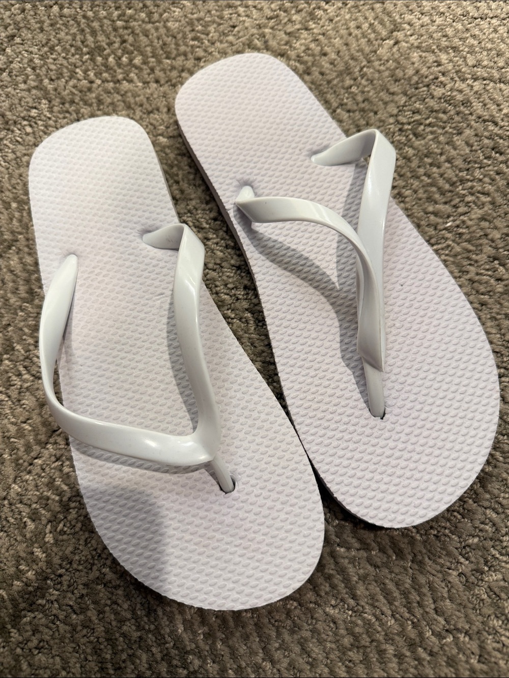 White Old Navy Flip Flops size 36/37